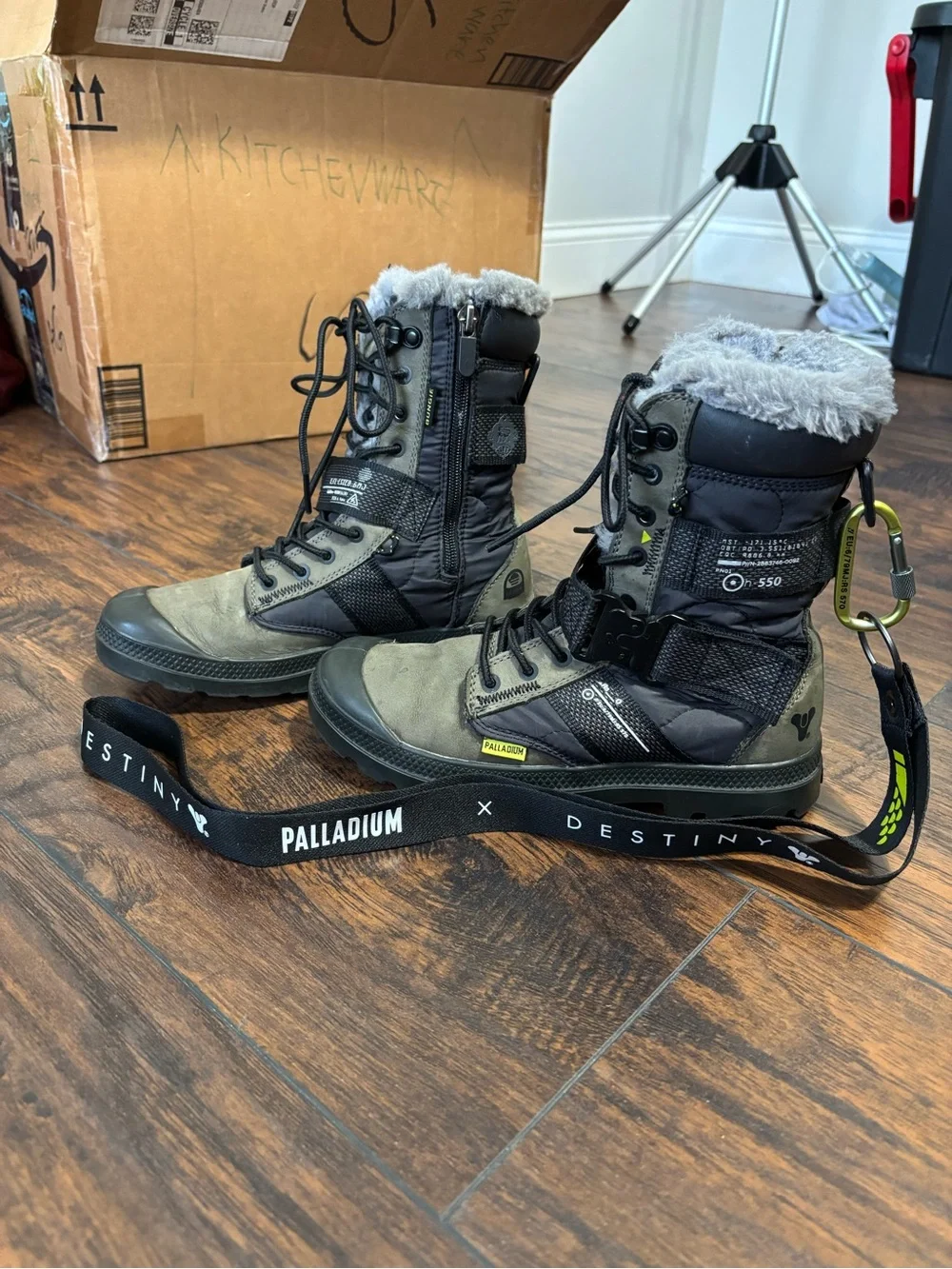 Palladium Destiny 2 Europa Tactical Boots size 5.5